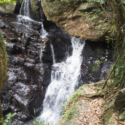 stoney-creek-waterfall